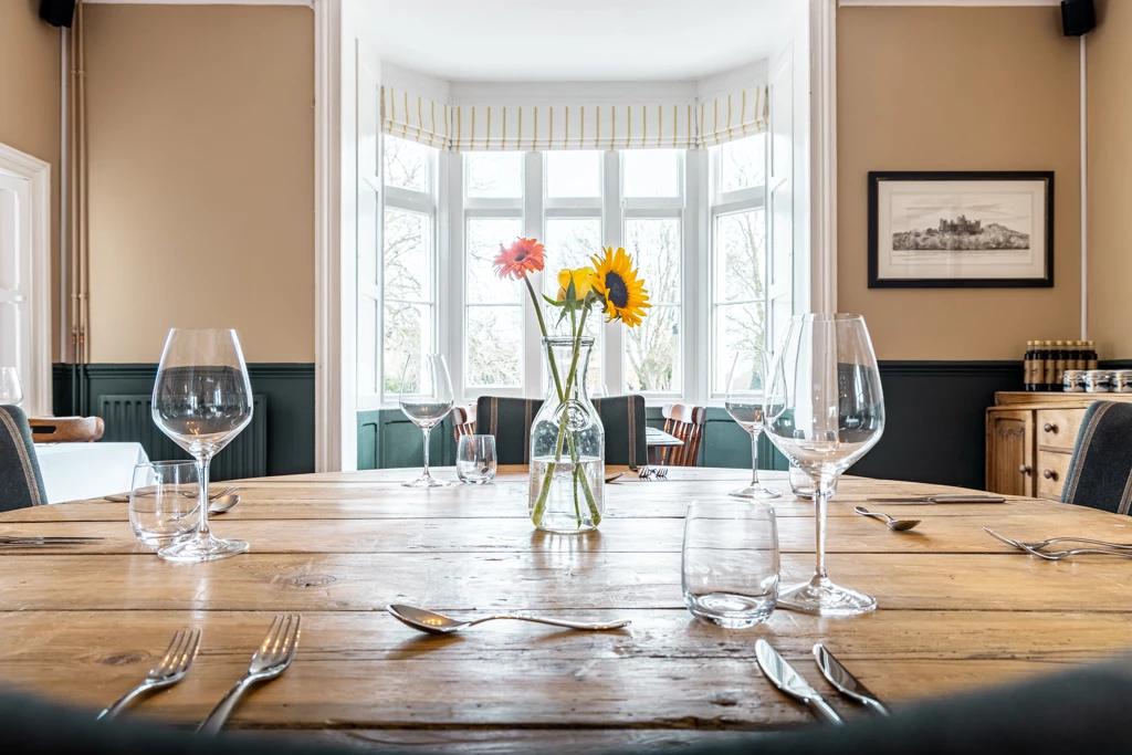 ホテル The Whichcote Arms スリーフォード エクステリア 写真